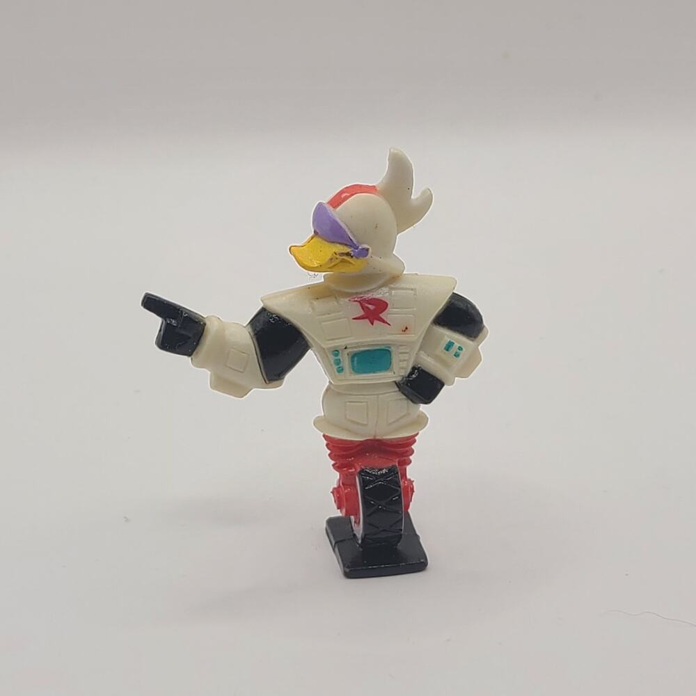 Vintage Disney Ducktales Gizmoduck Kelloggs Cereal 2" PVC Action Figure Toy